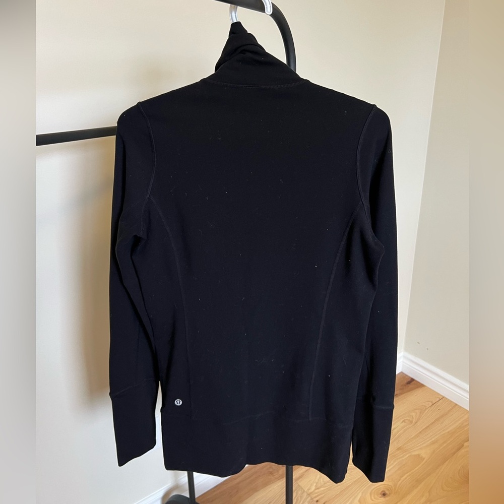 Lululemon In Stride Jacket - Picture 2 of 2